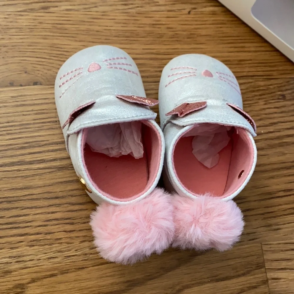 Pom pom mouse baby girl bootie